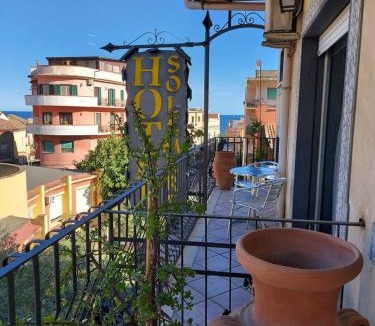 Villagonia Bed & Breakfast | Sole Mare B&B