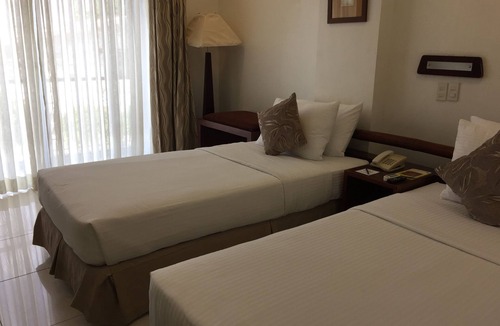 Tagbilaran Hotel | Soledad Suites