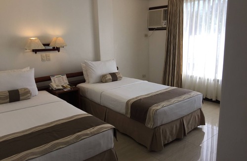 Tagbilaran Hotel | Soledad Suites
