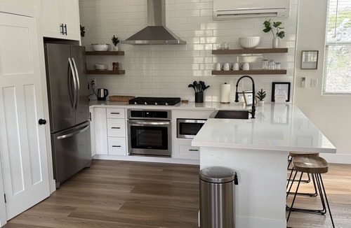 Three Rivers House | Soleil Luna – Luxury 2BR, 2BA Home 2 Miles from Sequoia NP”