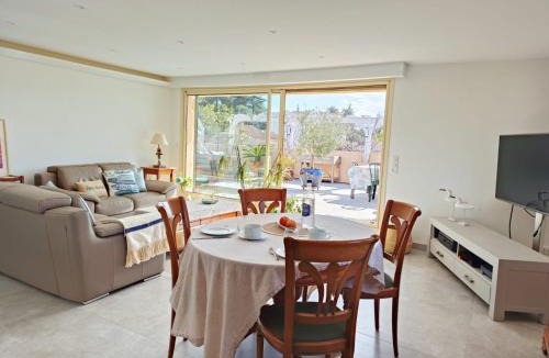 Boulouris-sur-Mer Apartment | Soleil Soleil, Villa sur le toit grande terrasse