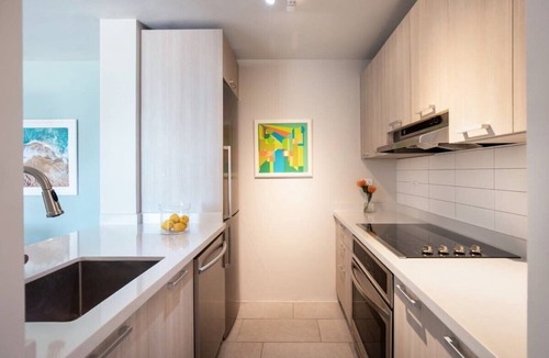 Isla Verde Apartment | Solis Beach Flat | Pool Access & Steps from Beach