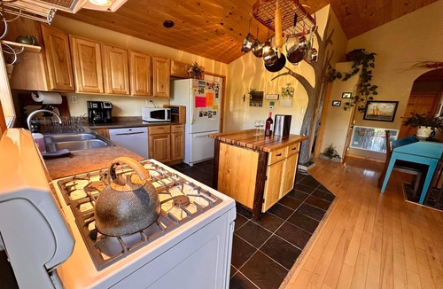 Columbia Falls Cabin | Solitude 20 minutes from Glacier National Park