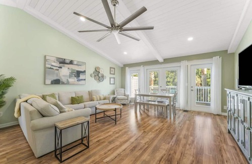 Seacrest Apartment | Solitude on 30A - Seacrest Beach - Beach Access