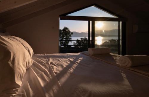 Nikiana Apartment | Solmare Loft Suite