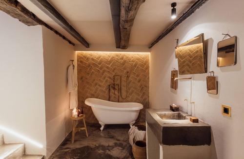 Quiros Bed & Breakfast | Solo Palacio