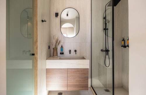 Adamas Hotel | Solus Suites