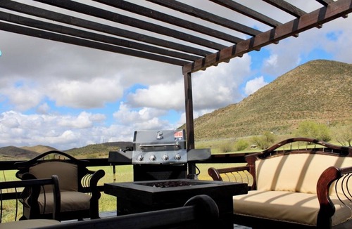 Tecate Municipality Cottage | Solvalle-House with pool and jacuzzi (Valle de Guadalupe)