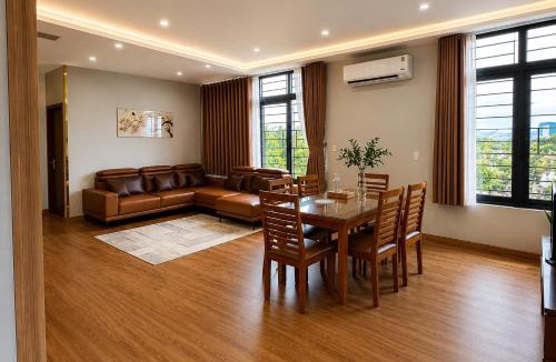 Ngu Hanh Son House | Solwind Riverside