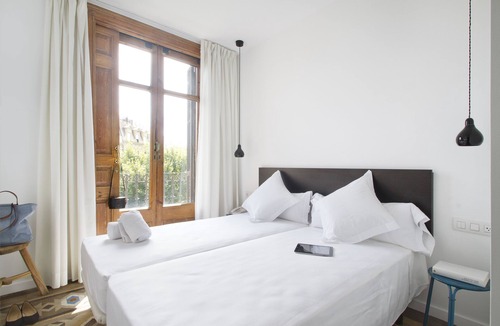 Sant Pere House | Som Nit Triomf