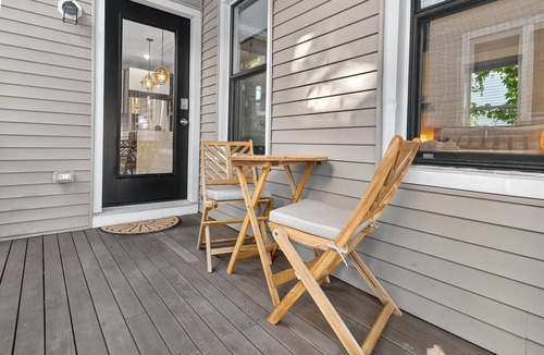 East Somerville House | Somerville 3BR Home w/2 Parking, Kids Zone, Near T