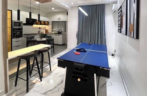 Gwarinpa Estate Apartment | Somewhere Apartments