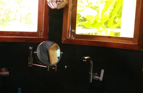 Mambajao House | SomeWhere Else Boutique Resort