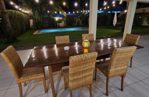Pointe-Noire Apartment | Sompteuse villa avec piscine à 5 min de la plage