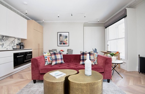 Covent Garden Apartment | Sonder King Street | One-Bedroom Apartment in Covent Garden