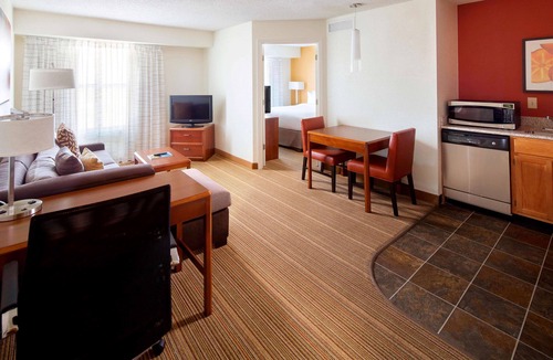 Homewood Hotel | Sonesta ES Suites Birmingham Homewood