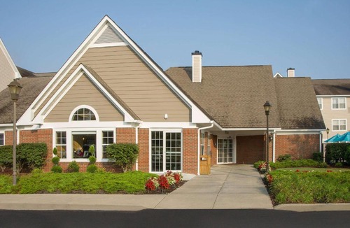 Barracks Road Hotel | Sonesta ES Suites Charlottesville University