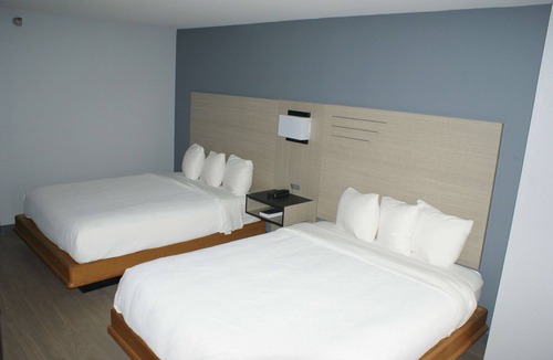 Van Buren Hotel | Sonesta Essential Van Buren Fort Smith