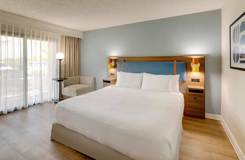 Greater Greenspoint Hotel | Sonesta Select Houston Iah Greenspoint