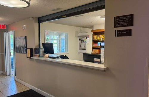 Mount Laurel Hotel | Sonesta Simply Suites Philadelphia Mount Laurel