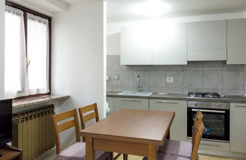 Pont-Saint-Martin House | Sonia Holiday Home - Dependance Kevin is ideal for families or groups of friends.