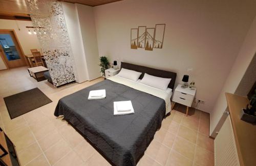 Bexbach Apartment | Sonnen 1 - Erdgeschoss-Wohnung mit Arbeitszimmer und Parkplatz
