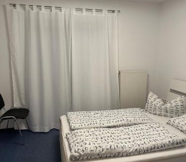 Eisingen Apartment | Sonnenlage - Ferienwohnung nahe Pforzheim-Karlsruhe - 7 Minuten zur A8