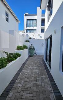 Shelley Point House | Sonrisa on Point