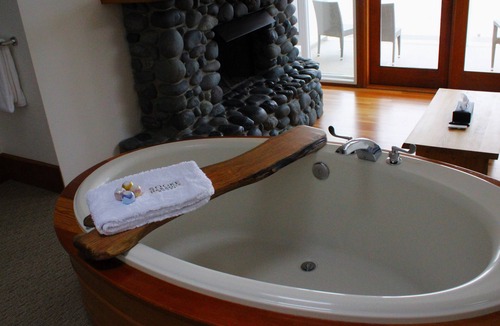Sooke Hotel | Sooke Harbour House