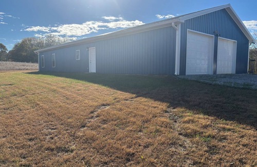 Sedalia House | Soothing 1-bedroom country house with AC in Sedalia