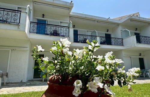 Kassandra Apartment | Sophies Olive haven