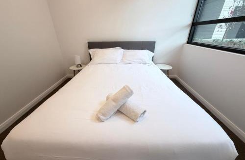 Castle Hill Apartment | Sophisticated 2BR APT in the Heart of Castle Hill