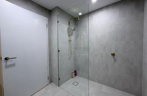 Castle Hill Apartment | Sophisticated 2BR APT in the Heart of Castle Hill