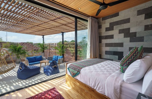 Nakula Villa | Sophisticated 3-Bedroom Designer Pool Villa in Central Seminyak