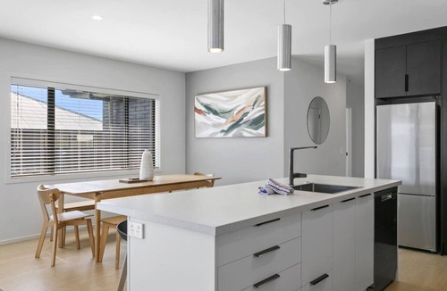 Wharewaka House | Sophistication Meets Relaxation