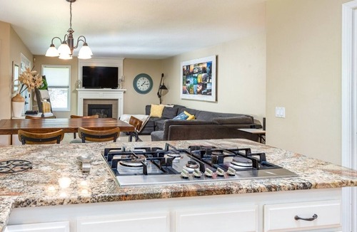 Corvallis House | Sopra Bella- Elegant 4BR, Family Friendly, OSU