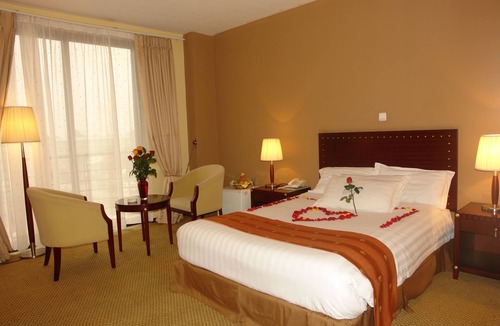 Piazza Hotel | Soramba Hotel