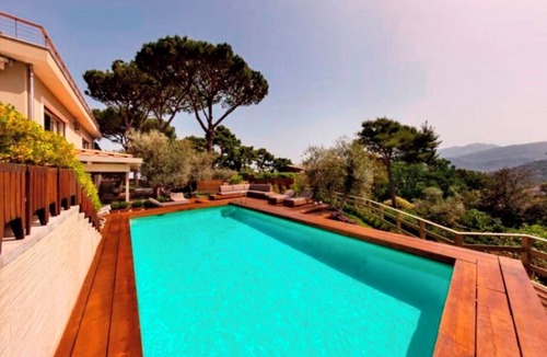 Monte Chiaro Villa | Sorrent Exquisite is a luxury villa to rent in Amalfi Coast, Sorrento