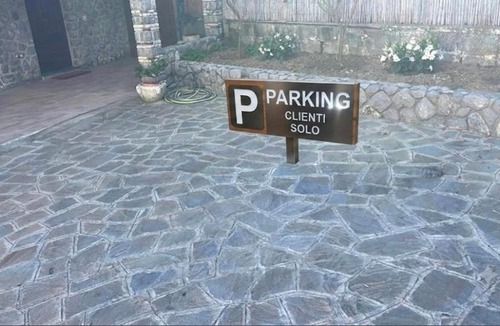 Marina del Cantone House | Sorrento apartment with terrace on the sea free parking