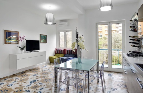 Sorrento Apartment | Sorrento Urban Beta - Explore the best of Sorrento from this apartment in the heart of the city.