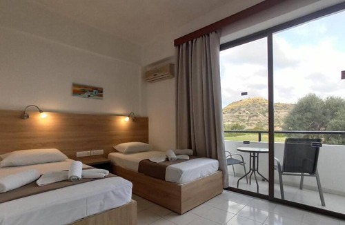Faliraki Hotel | Sotirakis Hotel Studios