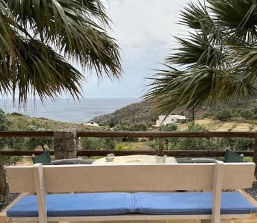 Agios Vasileios House | Souda’s nest