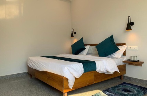 Tapovan Hotel | Soul Haven On Main