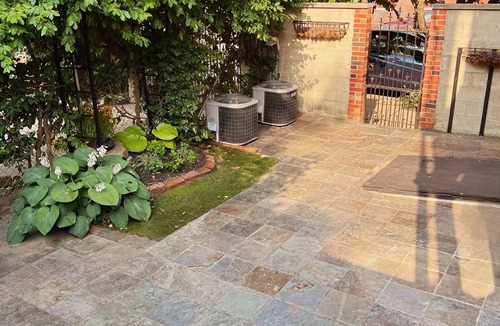 Soulard Apartment | Soulard Luxe Studio- Cozy Studio Apartment. Pet Friendly!