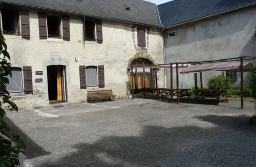 Buziet House | SOULE self-catering cottage 15 people