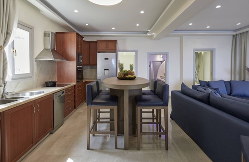 Perissa Villa | Soultouch Villa