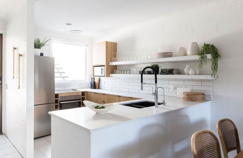 Noosa Heads Villa | Sound Haven, 5/83 Noosa Pde - 2 bedroom apartment