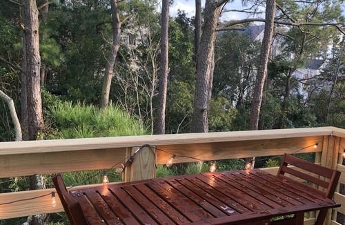 Colington House | Soundside Sunsets - Relax 1 block to Sound! Close 2 beach, shopping, dining!