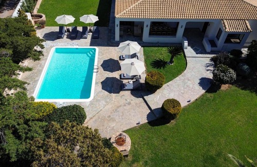 Lavreotiki Villa | Sounio Poseidon Villa