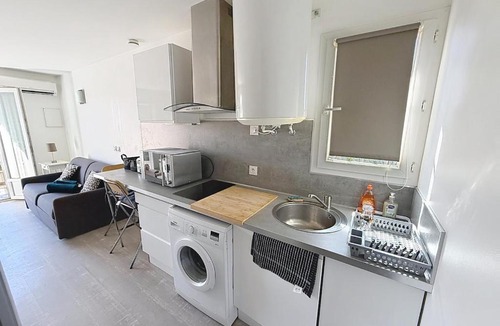 La Garde Apartment | Sous les pins - balcon - Climatisation